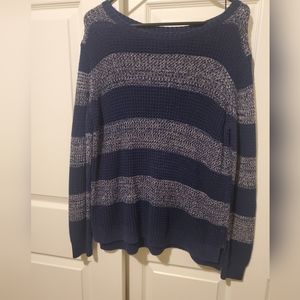 Oversizes knitted sweater